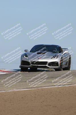 media/Oct-26-2025-CalClub SCCA (Sun) [[8ce1e69566]]/Group 1/Session 2 (Grapevine)/